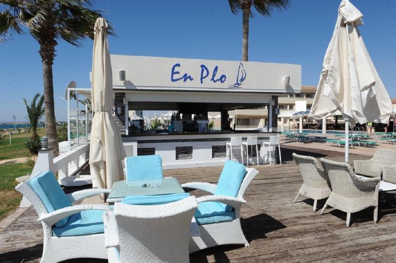 Piere Anne Beach Hotel Ayia Napa Exteriör bild