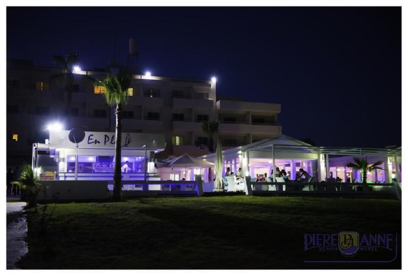 Piere Anne Beach Hotel Ayia Napa Exteriör bild